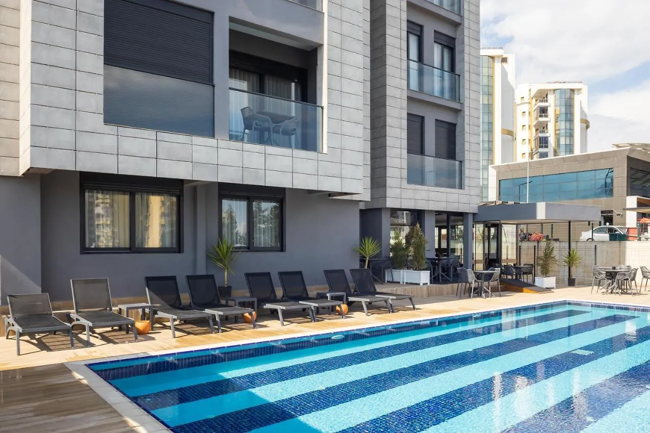 Bisuites Antalya Hostel